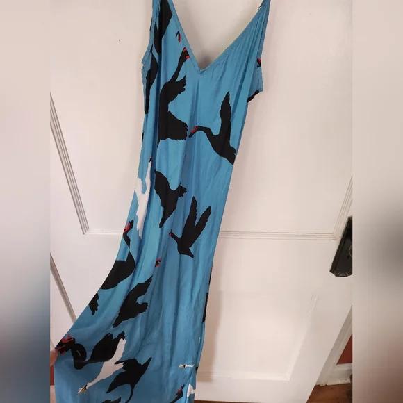 Silk Laundry 90s Slip Dress and Boyfriend Shirt in Swan - Picture 5 of 7